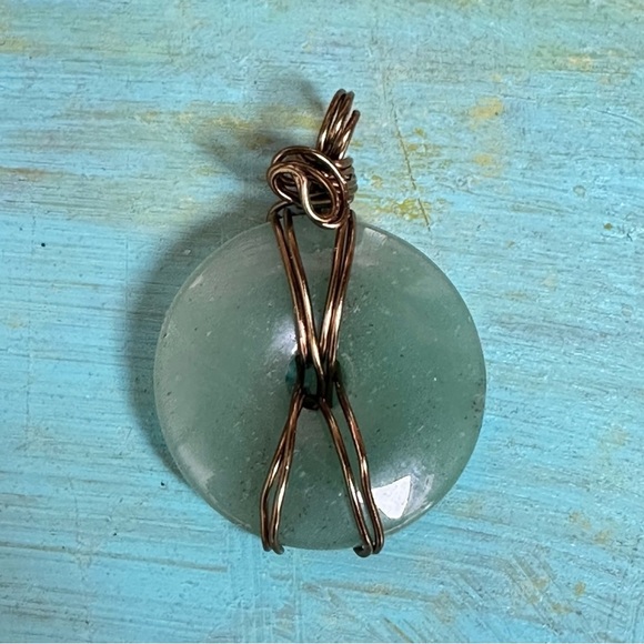 Elegant Gemstone Wire-Wrapped Green adventurine stone round 4271 y - Picture 8 of 10